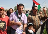 Peace demonstrator Abdallah Abu rejoins Bi'lin weekly protests after his release